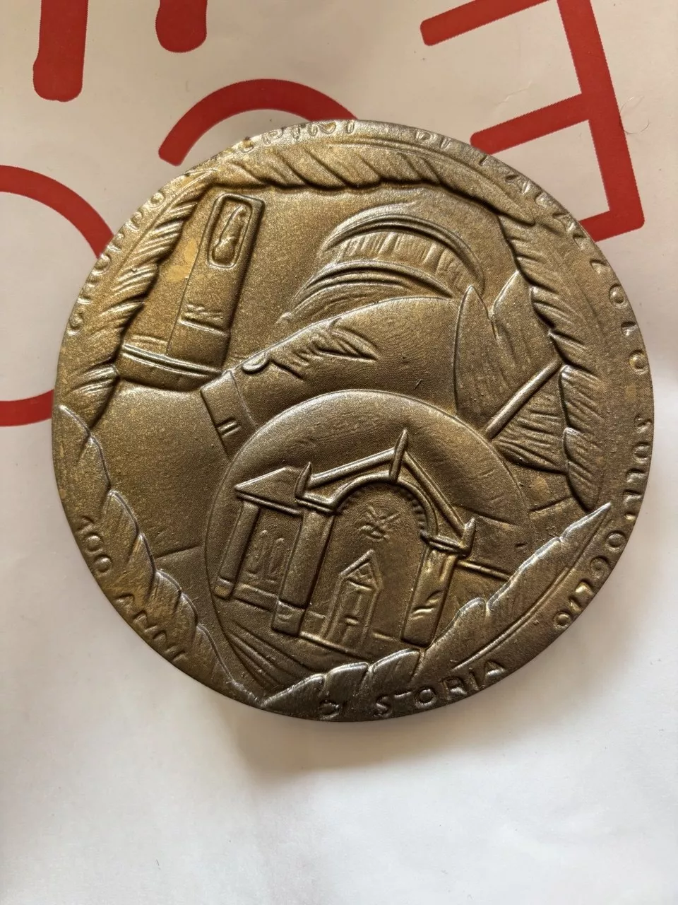 Hand-painted medallion, antique bronze effect, SLA printed.